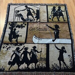 Girl Scouts Woven Tapestry Blanket